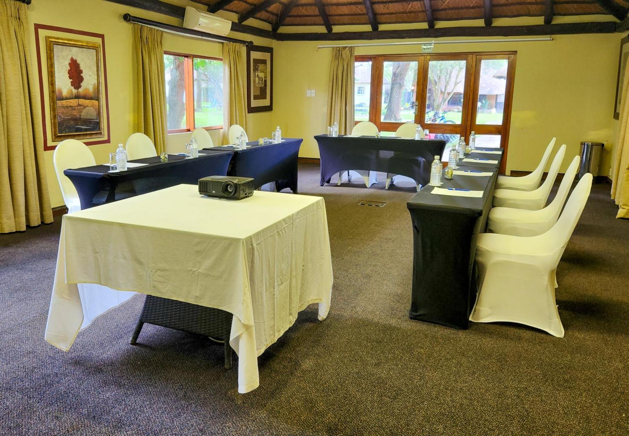 Ditholo Game Lodge Bela Bela Luaran gambar